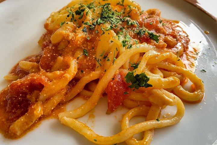 Special vegan cooking class in Tuscany: discover the flavours of Valdichiana Senese