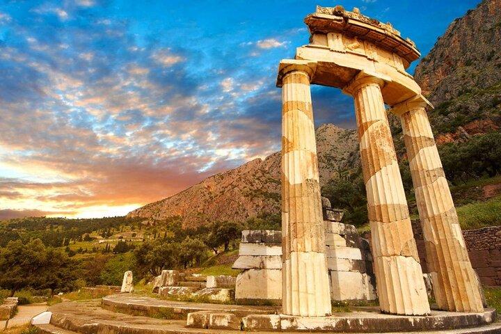 4day Spanish tour in Epidaurus Mycenae Olympia Delphi and Meteora