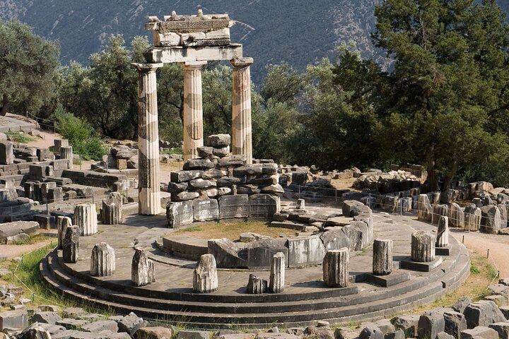 4day Spanish tour in Epidaurus Mycenae Olympia Delphi and Meteora
