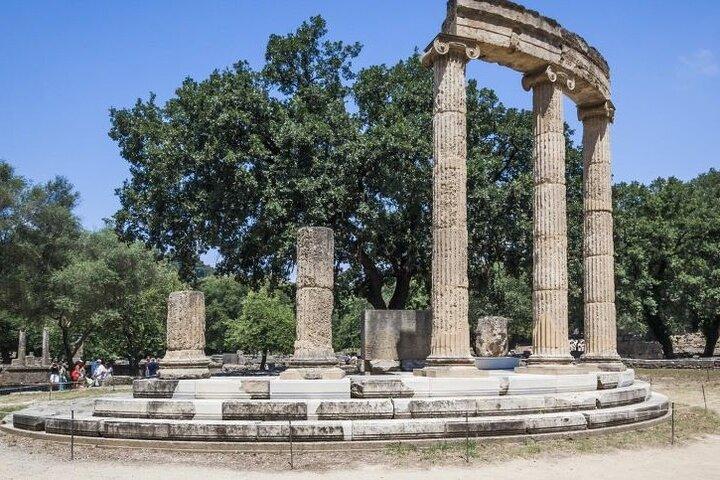 4day Spanish tour in Epidaurus Mycenae Olympia Delphi and Meteora