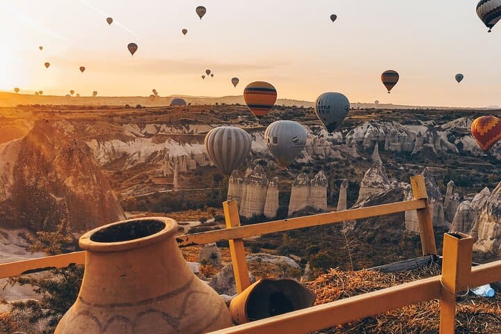 3DAYS / 2NIGHTS: Cappadocia Tour from Istanbul (Optional Hot Air Balloon Flight)