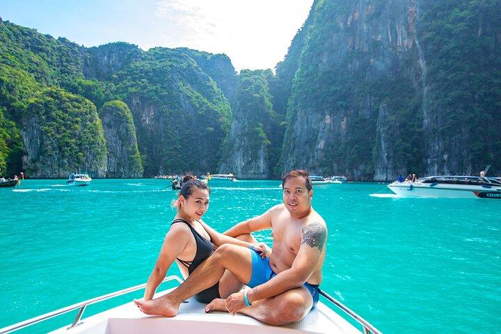 Snorkeling to Phi Phi Islands by Speedboat from Koh Lanta