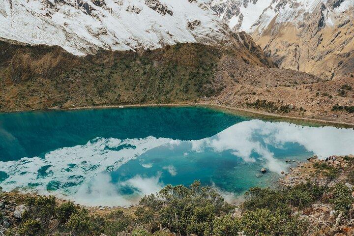 Full-Day Hiking Tour to Lake Humantay