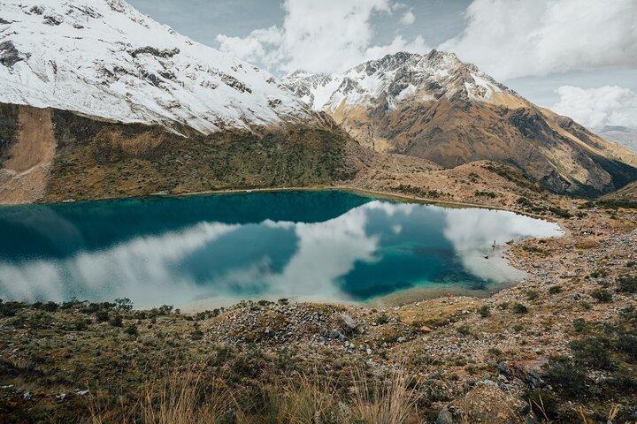 Full-Day Hiking Tour to Lake Humantay
