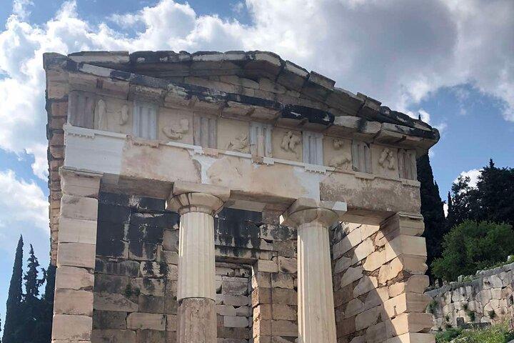 Private Day Trip to Delphi from Athens City