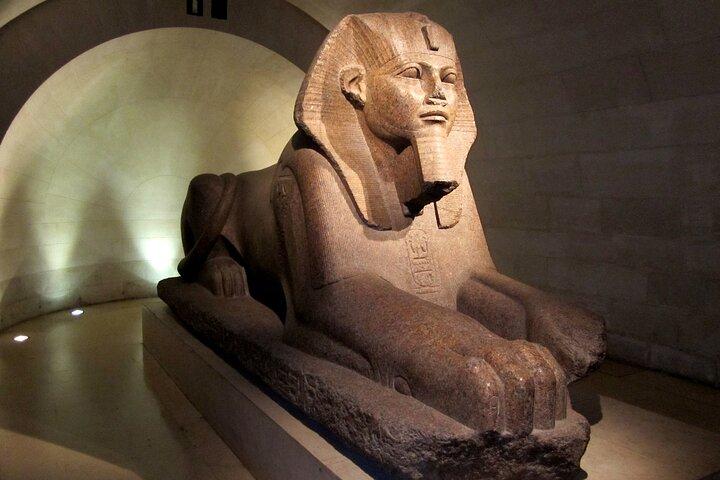 Louvre Museum - Private Family Tour with Da Vinci Treasure Hunt