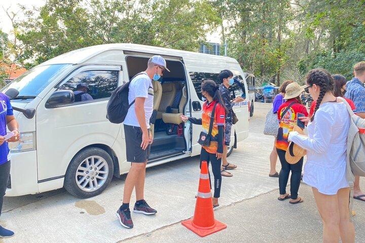 4 Islands Snorkeling Tour by Longtail Boat from Krabi with Walk on Tombolo