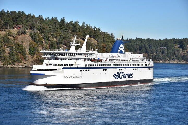 Victoria: Butchart Gardens, Mile 0, Harbor 1-Day from Vancouver