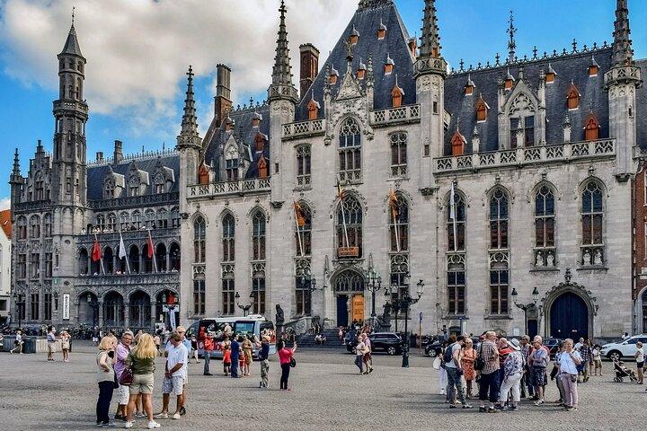 Bruges Highlights, Boat, Beer, Chocolate Day trip from Paris