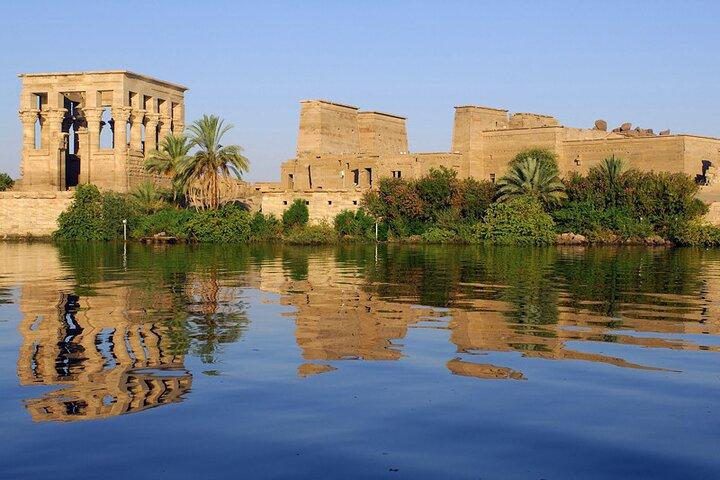 2 Days Travel Package to Aswan & Luxor From Cairo