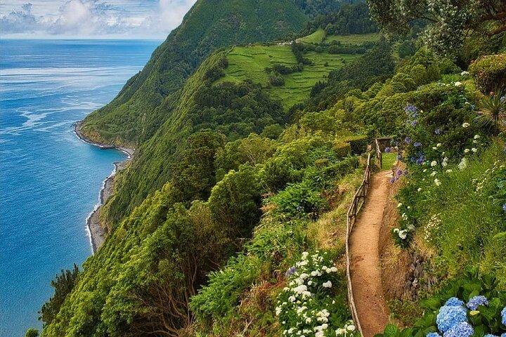 Full-Day Nordeste & waterfall Tour with Lunch