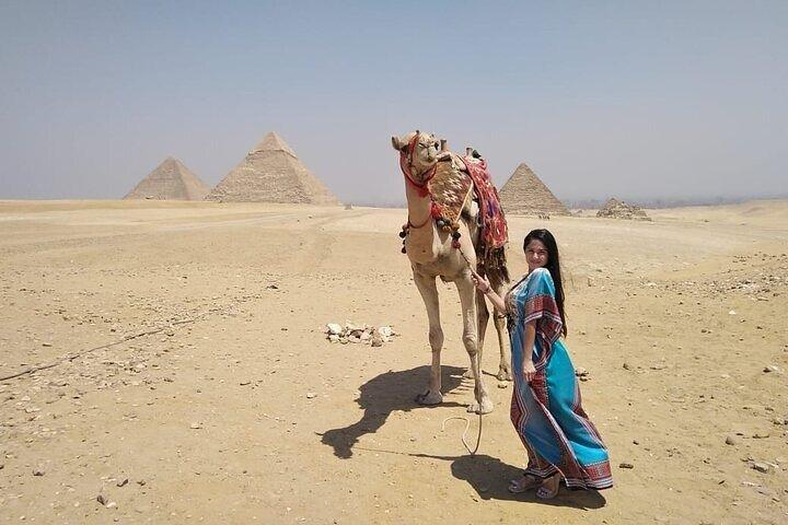 Private Tour Giza Pyramids, Sphinx,Cairo Museum ,Camel Ride&Lunch