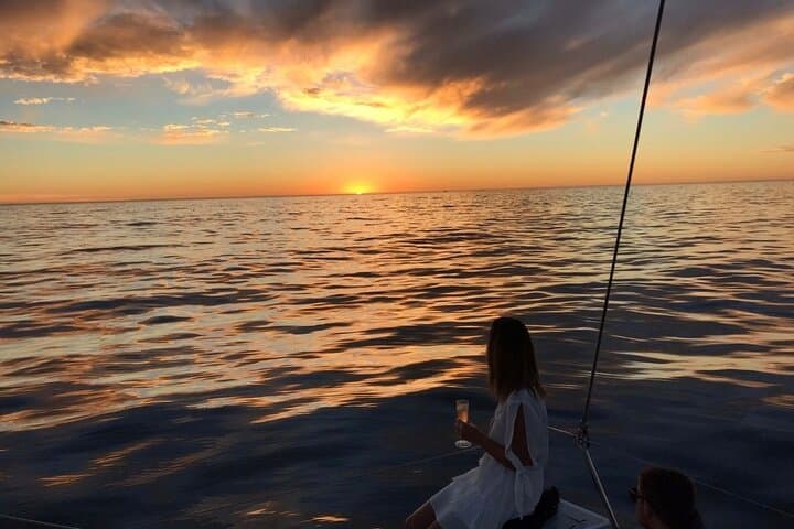Sunset Champagne Cruise from Cape Town