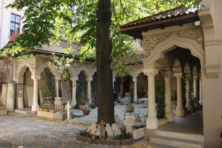Bucharest Highlights Walking Tour