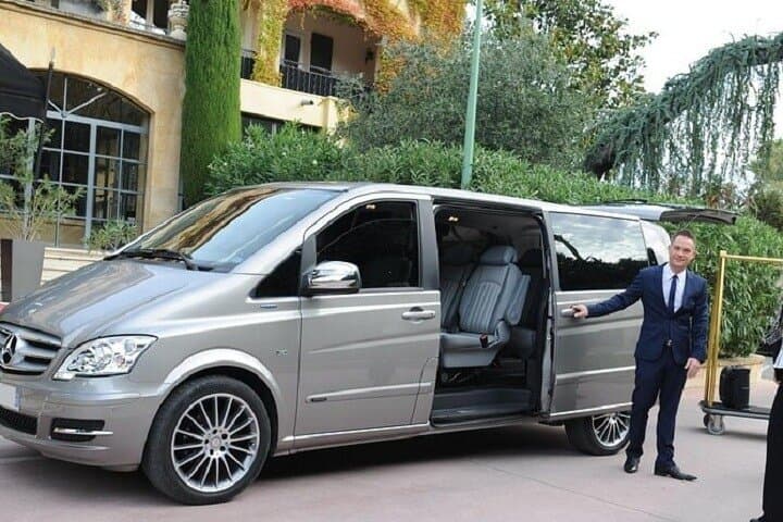 Private Cairo Airport Arrival & Departure Transfer