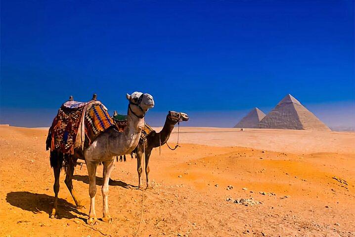 Pyramids and Sphinx Half-Day Private Guided Tour