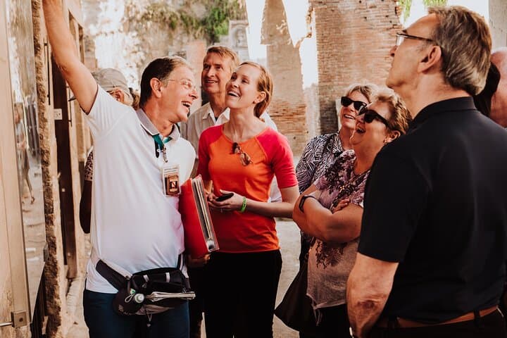 Herculaneum Small Group Tour and Ticket With an Archaeologist