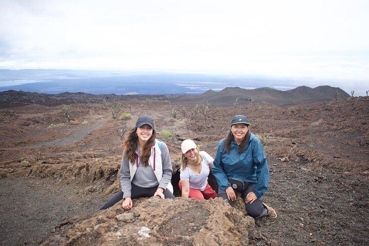 5 days excursion to Galapagos Islands with Snorkel and Volcanoes