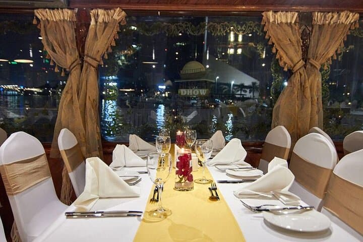 Dhow Cruise Dinner Dubai Marina