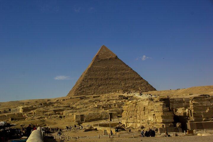A Royal Expedition to Giza Pyramids, Sakkara & Dahshur