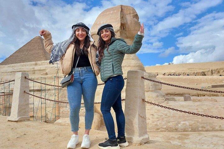 Cairo : Giza pyramids Sphinx Pyramid Inside & Professional Camera