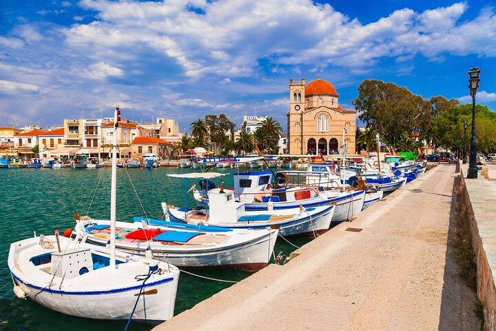 Athens: Full-Day Island Hopping Cruise with Lunch and Swimming