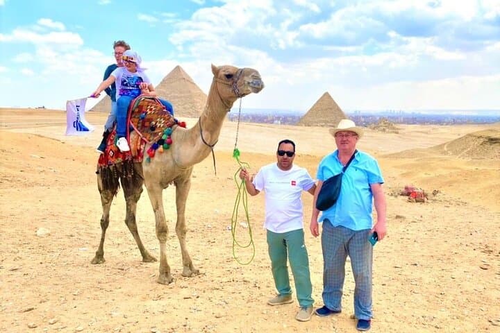 Combo Deal- Visit Pyramids of Giza & Egyptian Museum with Nile Dinner Cruise