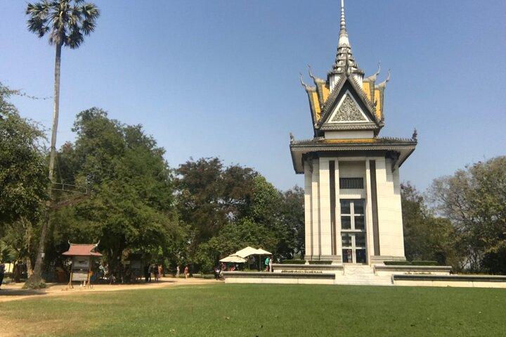 Khmer Rouge, genocide museum &killing field tour