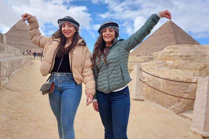 Private Tours: Giza Pyramids, Sphinx, Egyptian Museum, Khan el-Khalili Bazaar