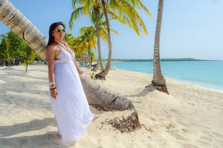 Catalina Island with Altos de Chavon - Full Day All Inclusive