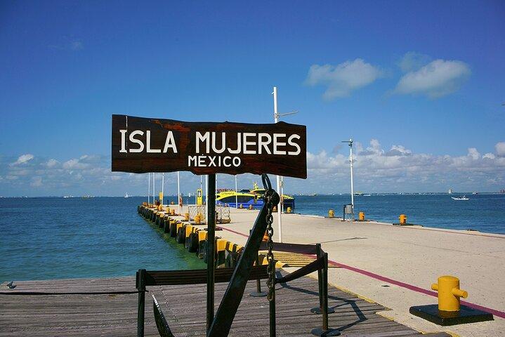 Excursion Isla Contoy & Isla Mujeres from Cancun