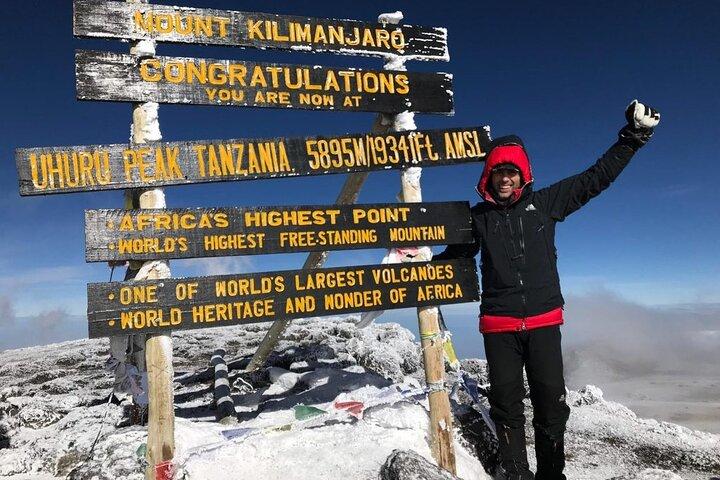 5 Days Marangu Route Kilimanjaro Climbing