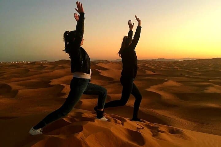 Dubai: Unique SUNRISE 4WD Red Dunes Safari