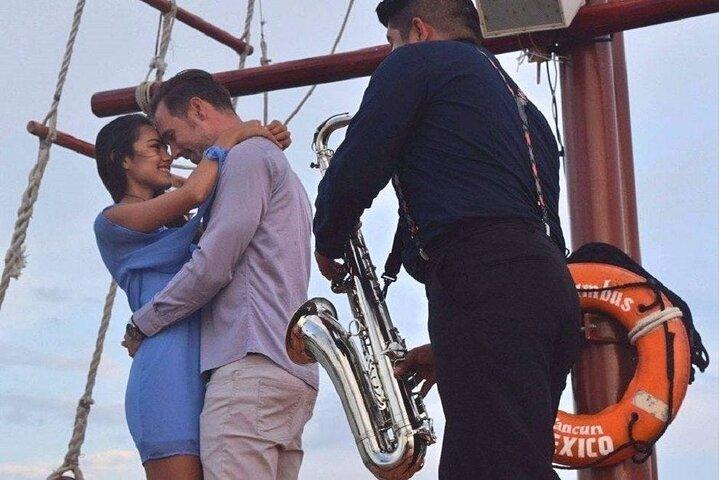 Spanish Galleon - Romantic Lobster Dinner Cruise & Live Saxophone