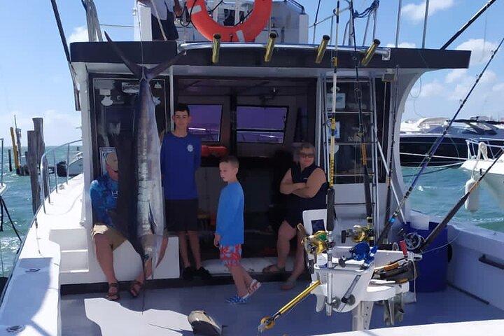 Private fishing charter Boat 48ft 12 pax Good Marlin and Sailfish