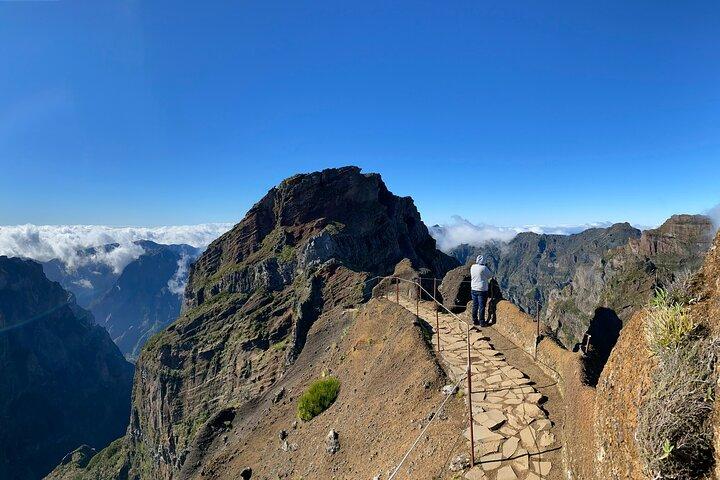 PR1 Sunrise Pico do Arieiro Self-Guided Hiking Transfer