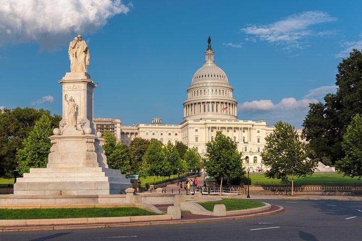 Washington DC Night-Time City Tour with Visit to Mount Vernon