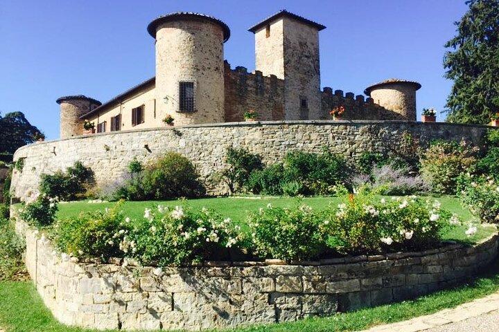 Lucca Private Day Tour to Chianti & San Gimignano