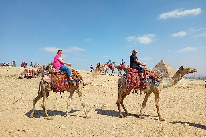 Thrilling Half-Day: Discover Pyramids, Sphinx, Camel Ride& Lunch!