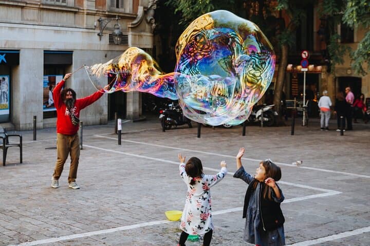 Max 6 People Full-Day Tour Barcelona, Sagrada Familia, Parc Guell