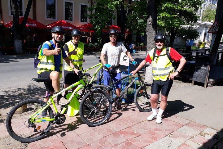 Chisinau Half Day Private Tour by Bike/eBike with Local Guide
