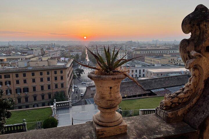 VIP Small-Group Vatican Early Morning Guided Tour