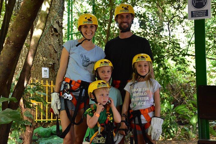 Guanacaste Zipline – Safe & Fun for Kids 2+ & Families