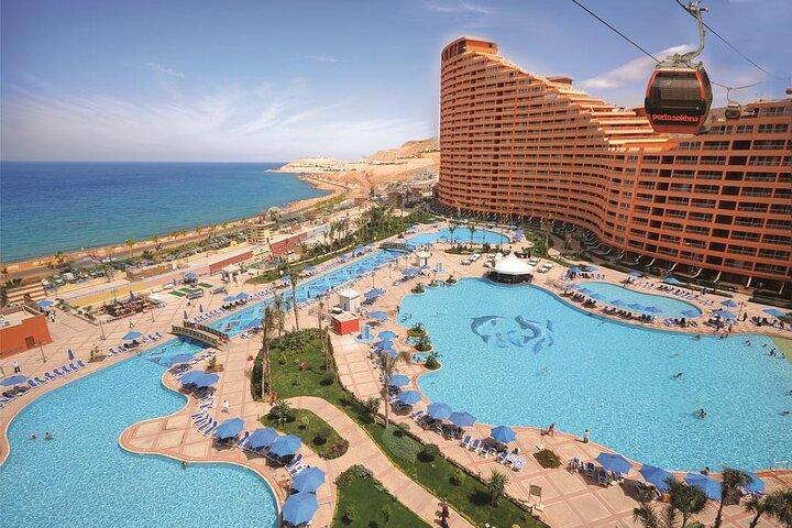Full-Day Private Guided Tour To Red Sea EL Ain Sokhna From Cairo