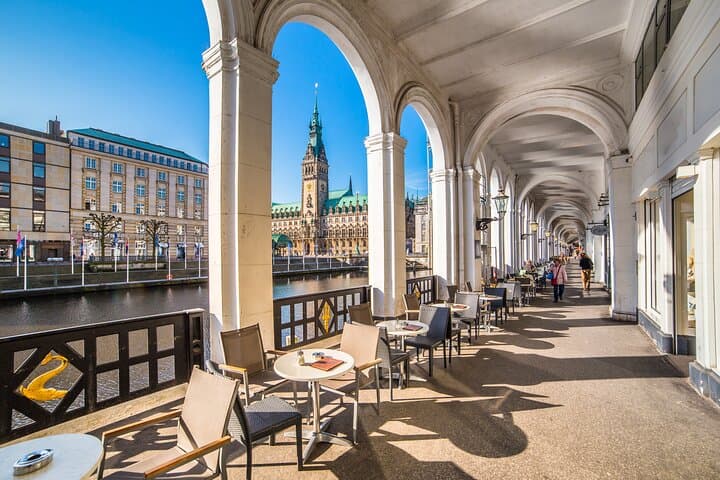 Hamburg: Most Beautiful Churches Private Tour