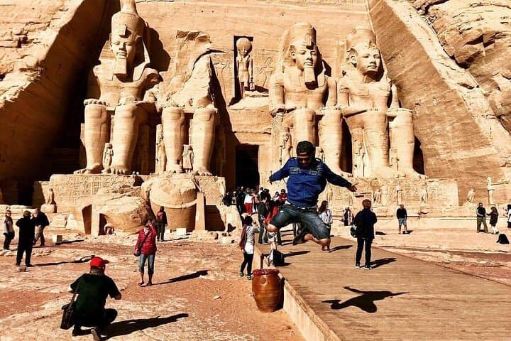 Full-Day Private Tour To Abu Simbel Temples via Plane from Cairo