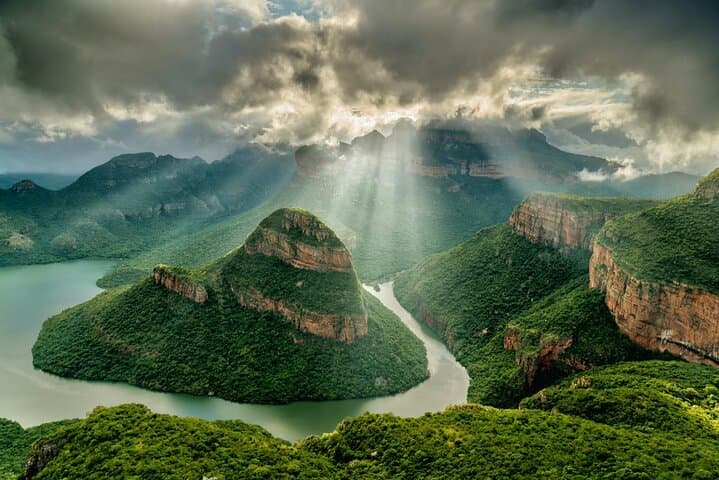Panoramic Tour of Drakensberg Mountain - Full day