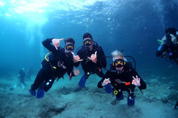 Try Scuba Diving & snorkeling in Fujairah with Transfer