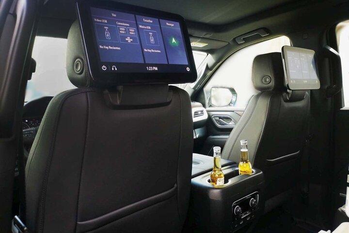 Luxury Suv Departures from Cancun Hotel Zone to Airport