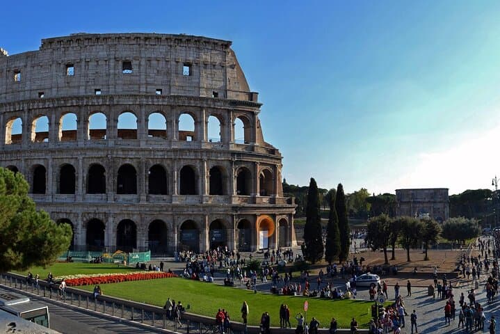 Rome: Underground Tour and Colosseum Arena (guarantee 7 pax)